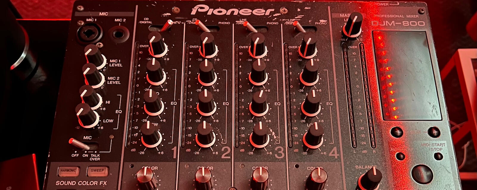 Mixeur Pioneer DJM-800
